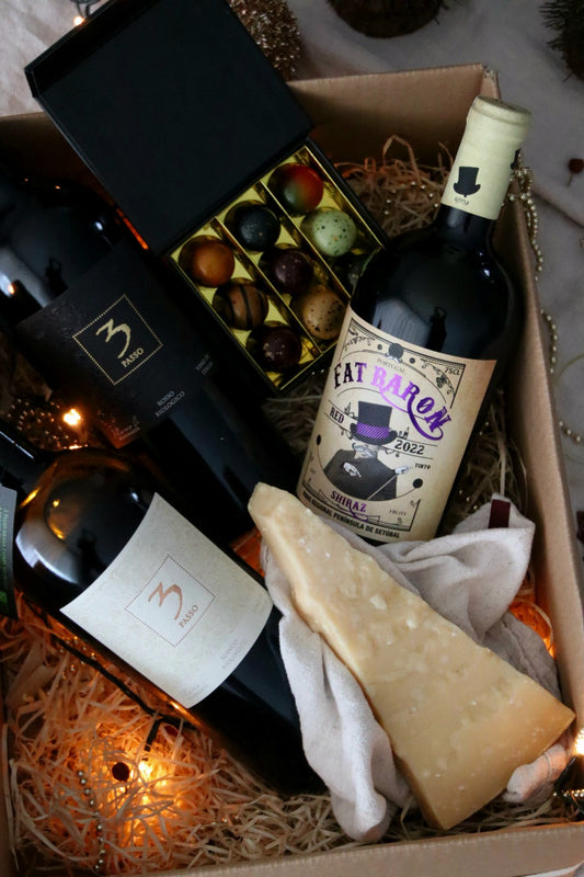 Kerstpakket 3. Verfijnde Luxe: Het Exclusieve Genieterspakket (€49,99 ex btw)